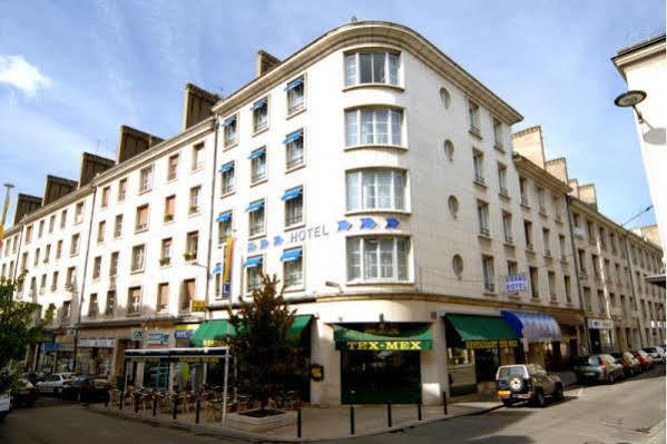 Grand Hotel De La Poste Salon-de-Provence Exterior photo